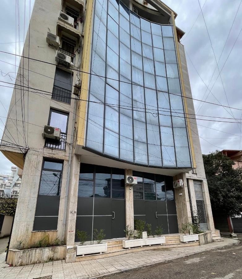 D&E Apartaments Tiranë Luaran gambar